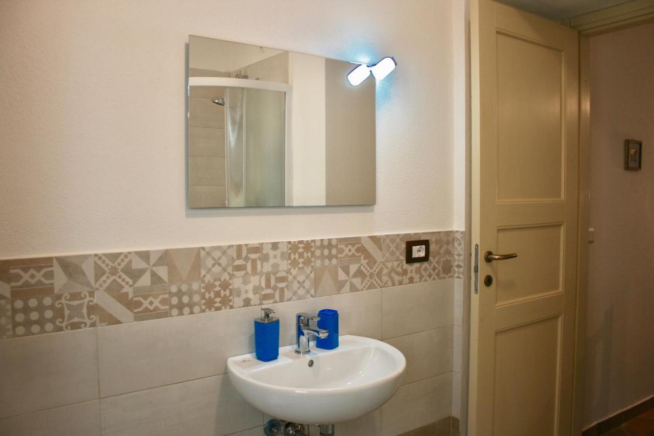 B&B Duca D'Aosta Olbia Exterior foto